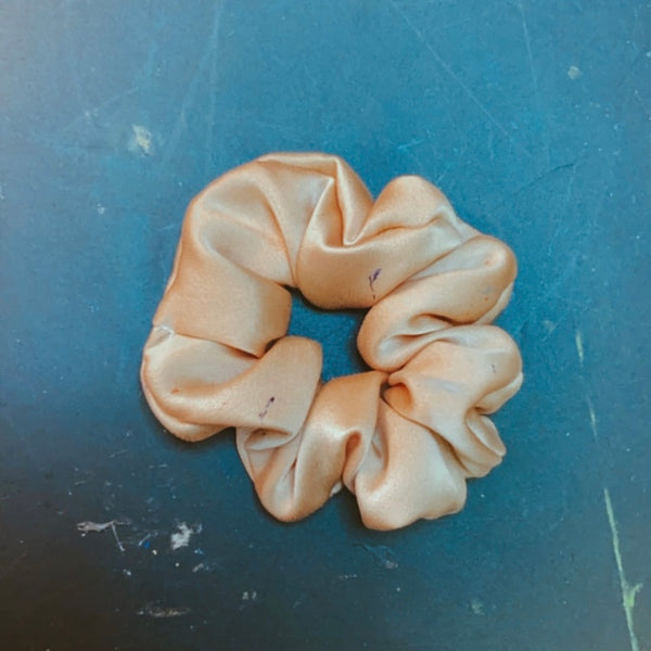 Quebracho Silk Scrunchie